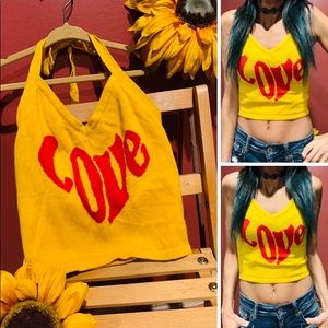 ❤️Love❤️Halter Top✌️NWT